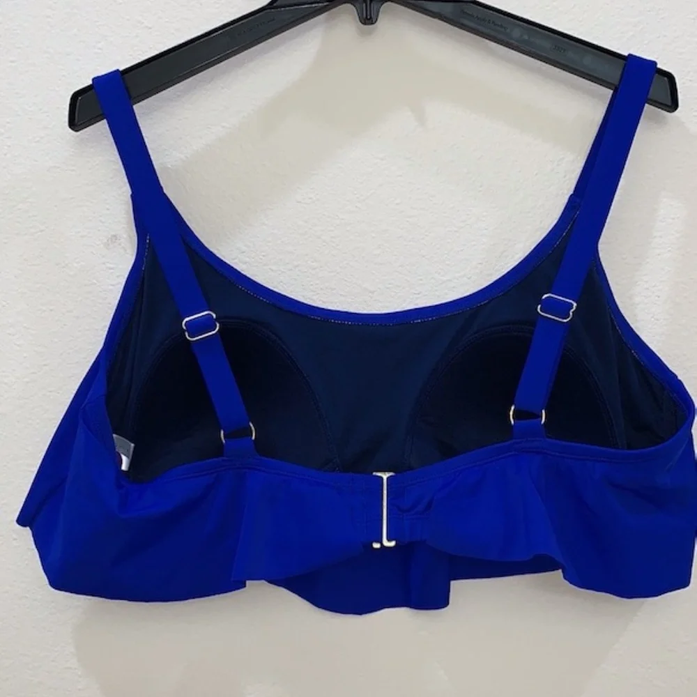 Plus Size Swimsuit Top - Picture 7 of 8